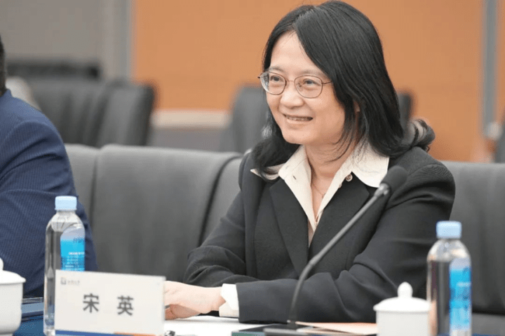 牧原股份向西湖教育基金会捐赠1亿元 该事项为关联交易，因有高管在西湖大学任职