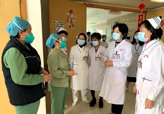 中路股份： 公司根据不同人员的专长和项目的具体需求，科学规划职责分工，增强资源的有效利用