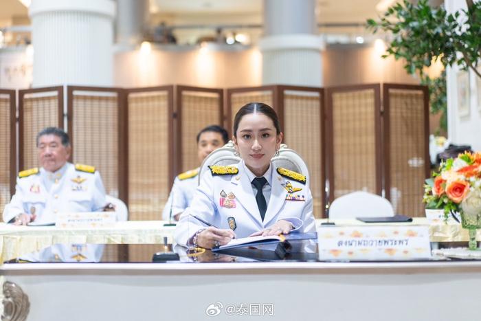 佩通坦内阁批准将7%增值税率向后顺延1年