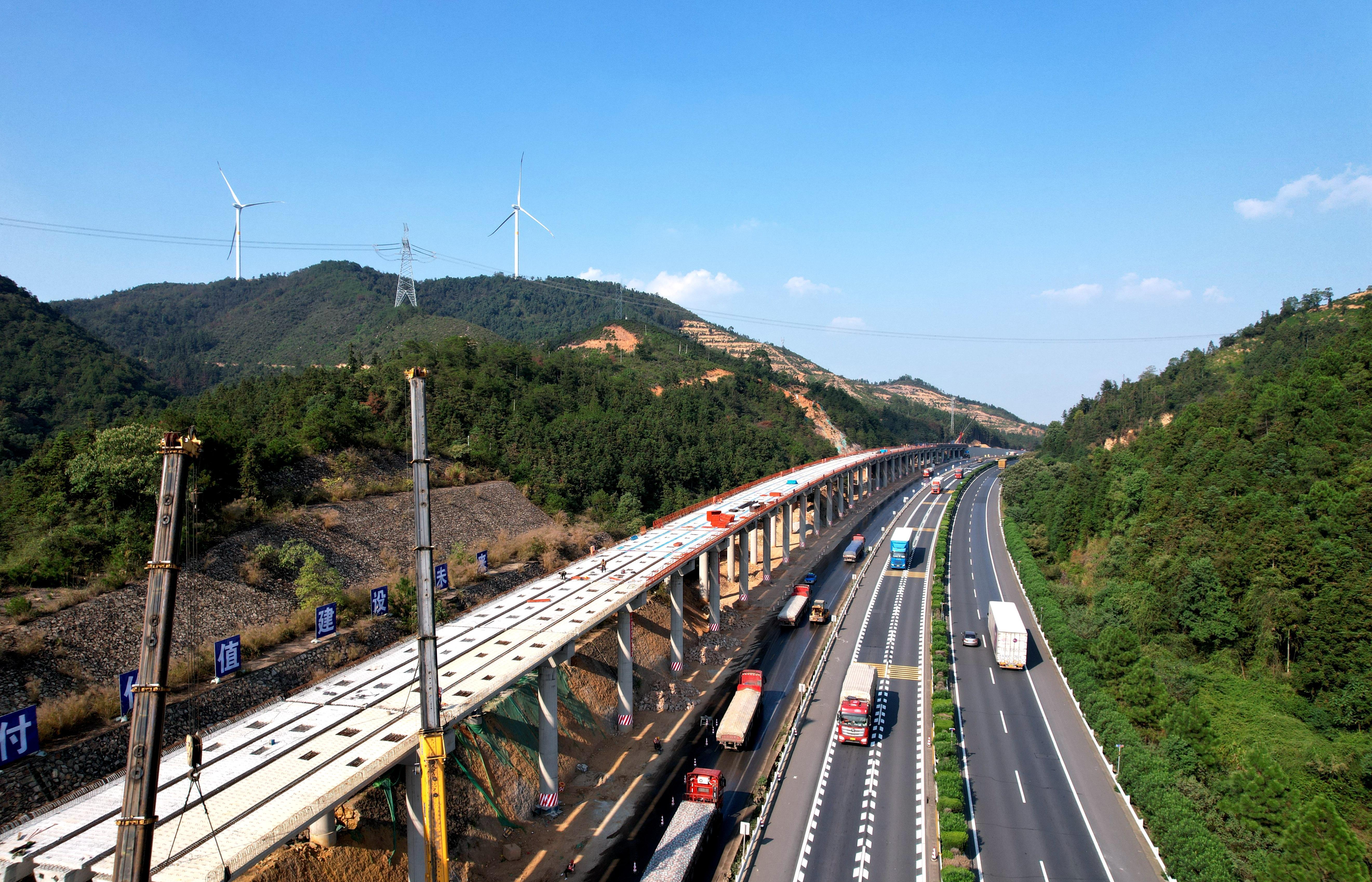 【企业动态】中国交建新增1件判决结果，涉及合同纠纷