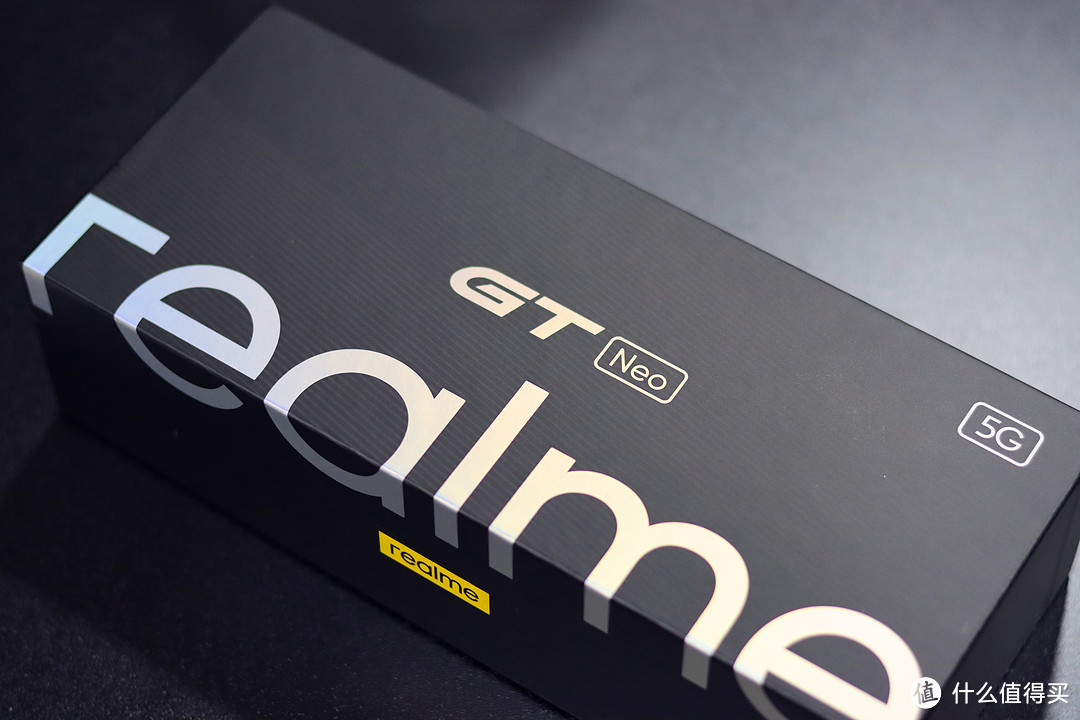 真我realme Neo系列三年追加10亿研发资金 目标中端价位市场第一