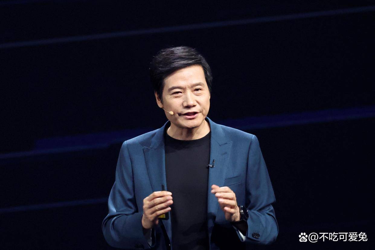 福布斯发布中国内地富豪榜！雷军超越马云，王宁财富较去年增长逾三倍，福布斯中国：A股上涨推动财富增长