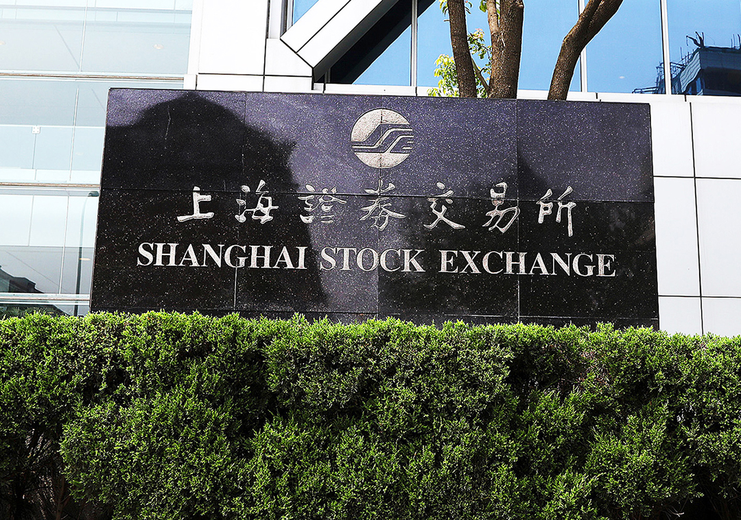 贵州茅台控股股东累计增持金额达30亿元；桂冠电力拟以20.25亿元收购两公司 | 公告精选