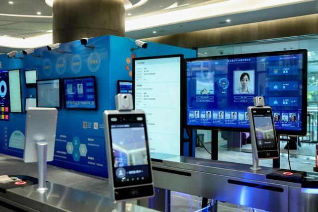 “我用AI校古籍”项目成果发布：3.7万名志愿者完成约2万部古籍整理