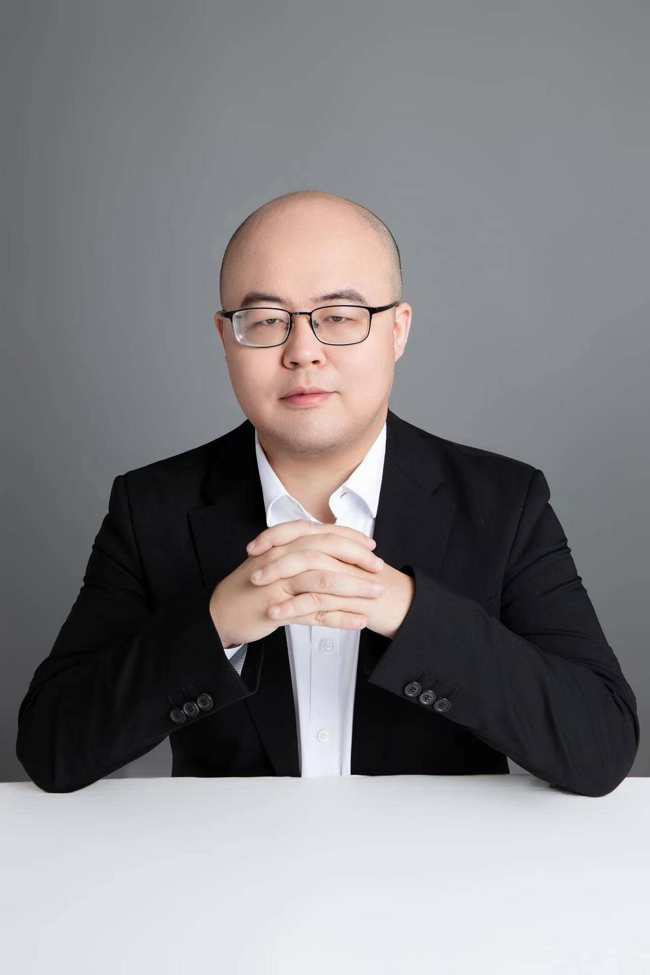 直击MiniMax业绩电话会：从大模型公司跃迁为AI平台公司