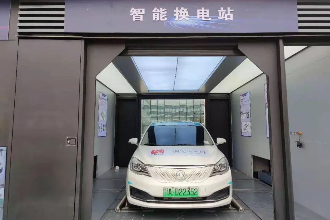 开源证券给予北汽蓝谷“买入”评级，公司信息更新报告：2月享界表现依旧亮眼，强势新车周期销量增长可期