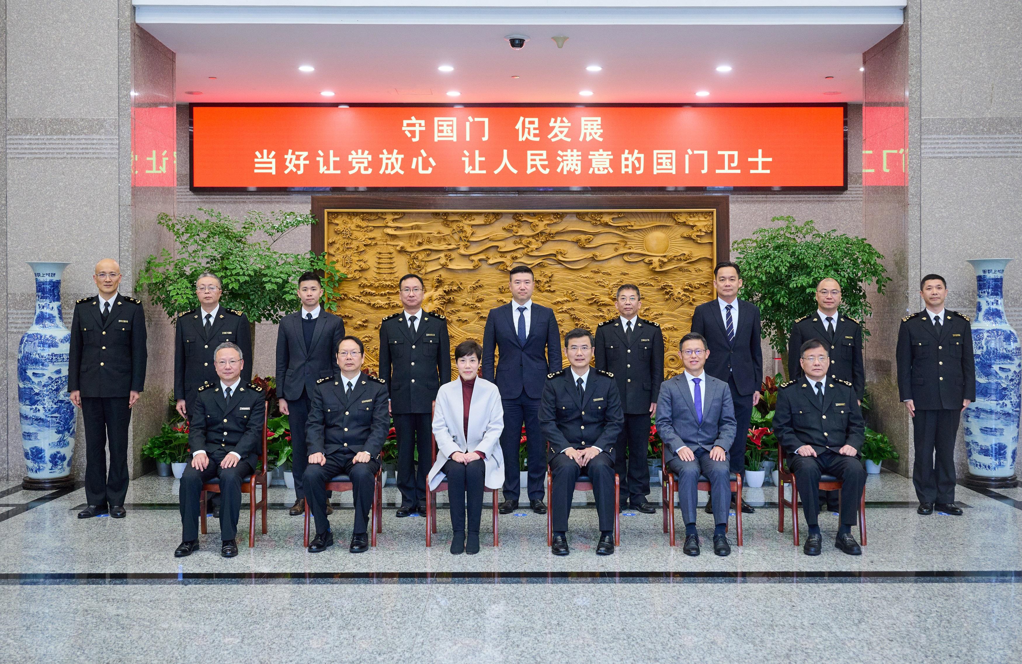 张玉卓会见香港特别行政区行政长官李家超