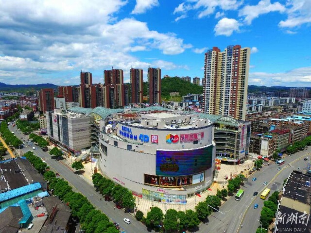 有色金属行业今日净流出资金34.49亿元，赣锋锂业等16股净流出资金超亿元