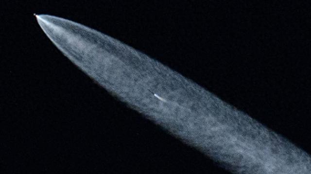 美一颗“星链”卫星失联　太空碎片监测中