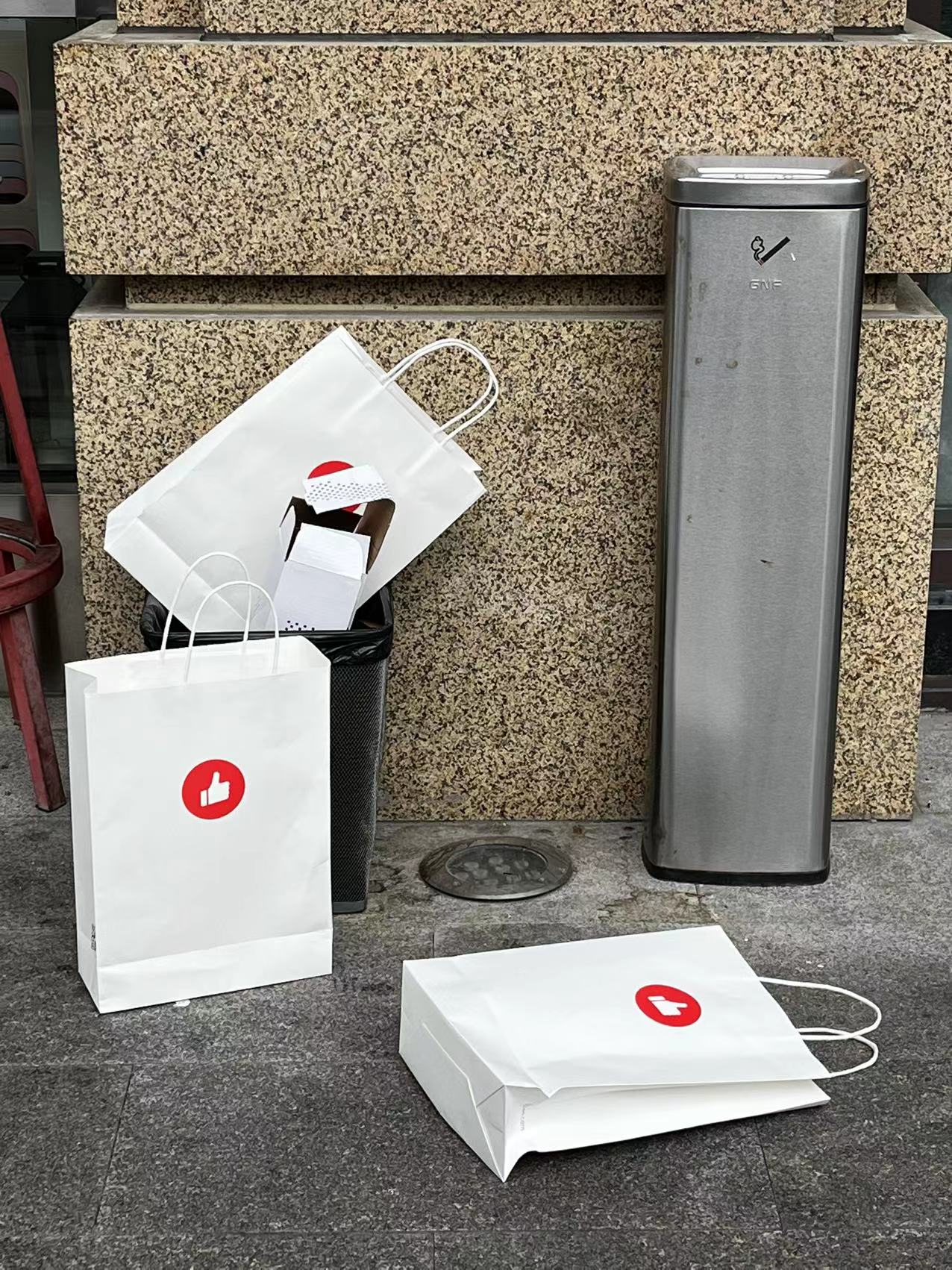 有赞(06051.HK)4月17日回购2200.00万股,耗资336.93万港元