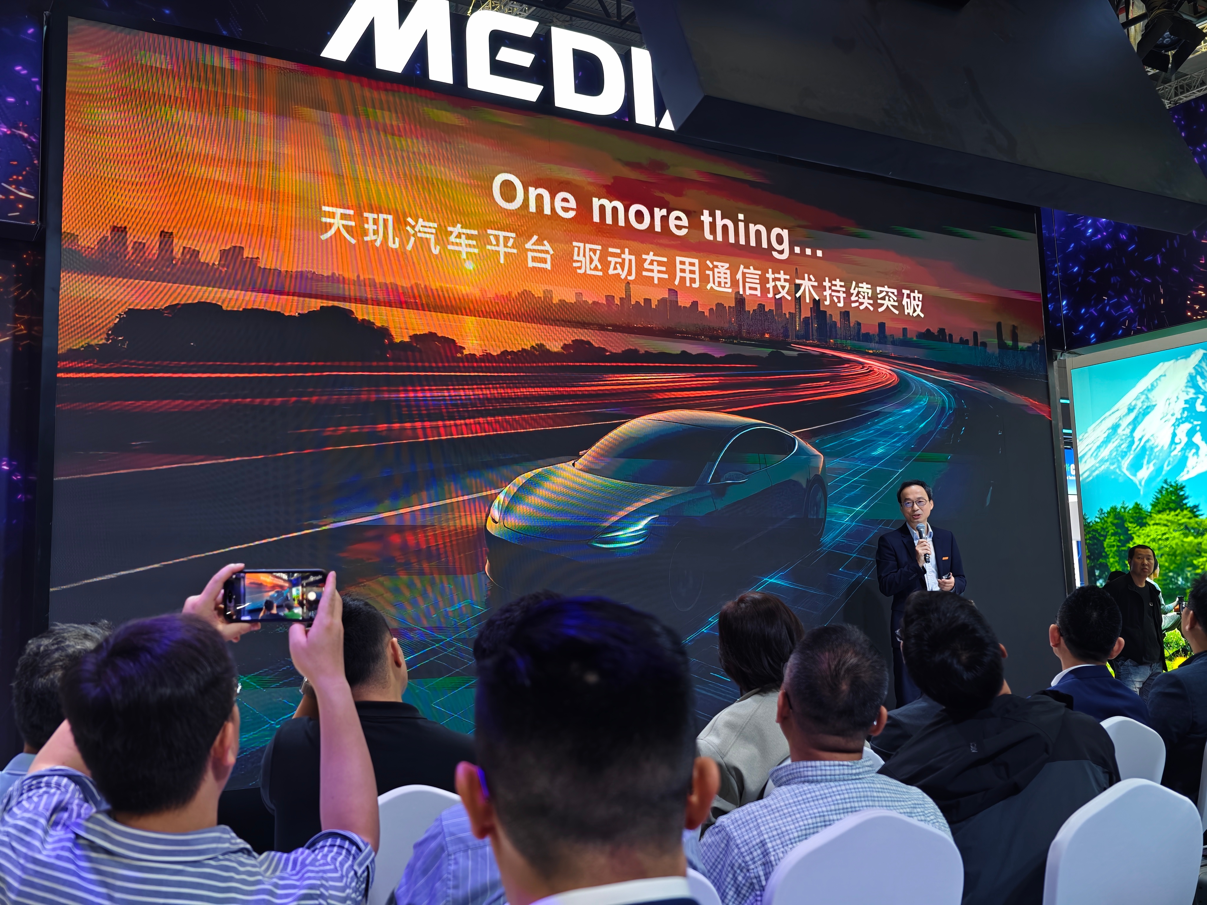 OpenAI发布Images 2 ;特斯拉中国车机将接入豆包大模型|数智早参
