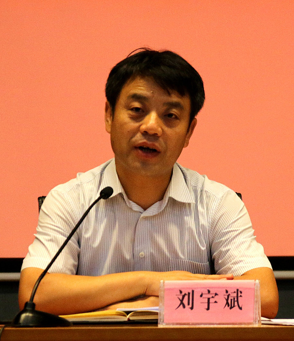债市公告精选 | 西咸发展集团子公司合计债务逾期金额达28.63亿元；蓝光发展2025年末剔除预收账款资产负债率达152.92%